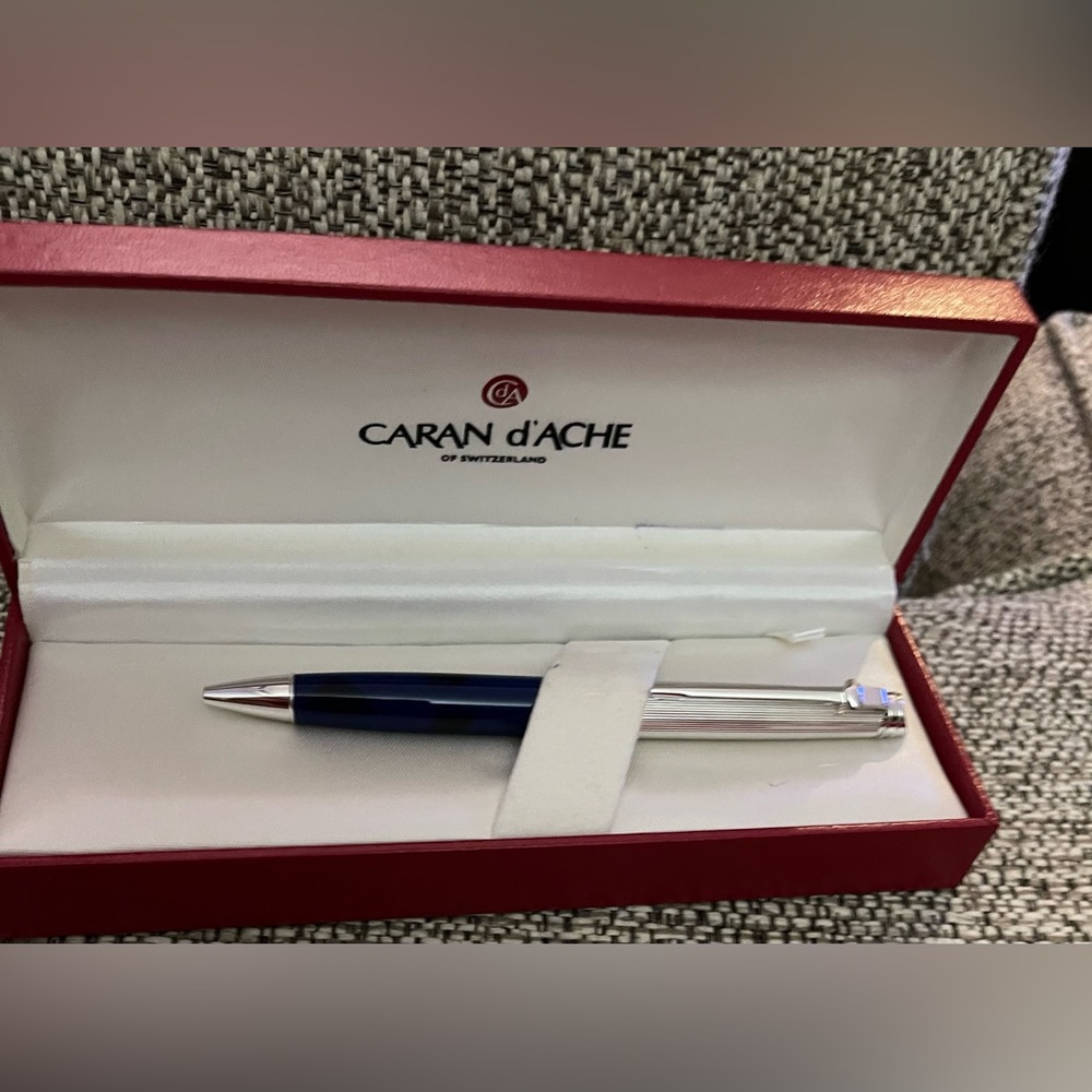CARAN d'ACHE CdA MADISON II Blue Lacquer Ballpoint Pen with Box